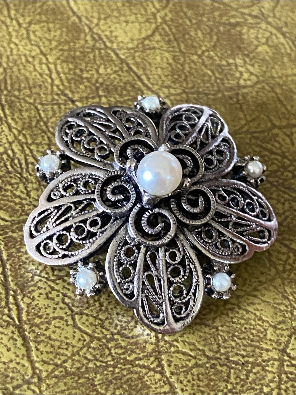 Vintage Silver Filigree Flower Brooch with White Pearls
